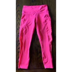 Fabletics power hold Capri leggings